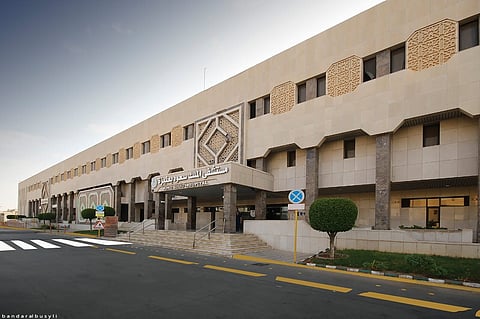 إزالة "حلق" من مريء طفلة بعمر 3 أعوام في مستشفى الملك سعود بعنيزة