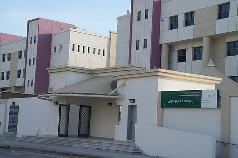 شاهد من جدة.. مشاريع مدرسية جديدة تتهيّأ للاستغناء عن المباني المستأجرة