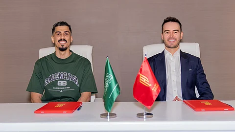 نادي القادسية يتعاقد مع اللاعب قاسم لاجامي
