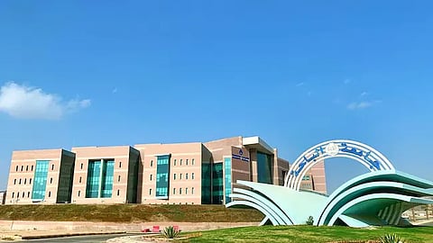 جامعة الباحة تعلن استحداث القبول للدراسات العليا في 7 برامج ماجستير ودبلوم عالي