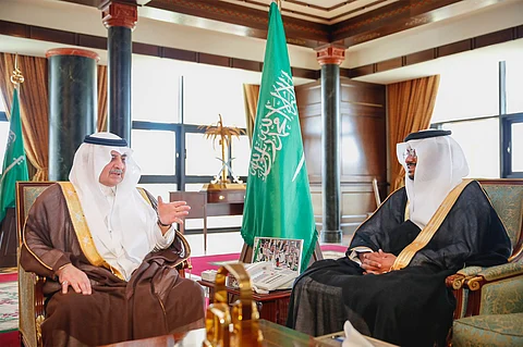 أمير تبوك يرحب بمدير فرع "البيئة" بالمنطقة وينوه بدور الفرع في دعم القطاع الزراعي