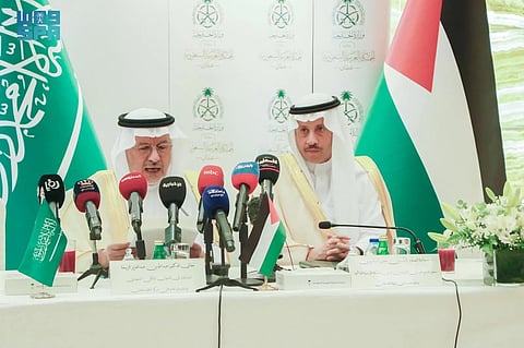 "الربيعة" يدشّن حزمةً من المشاريع لدعم اللاجئين السوريين والفلسطينيين في الأردن