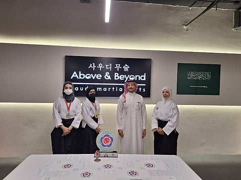 اللجنة السعودية للآيكيدو تسلم سيدات الرياض الأحزمة.. وتكرّم بطلات الدوري