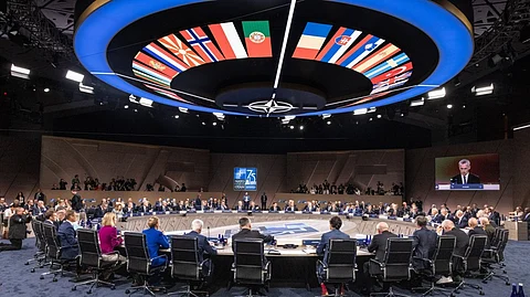 بيان قمة واشنطن.. "الناتو" يتهم الصين بدعم حرب روسيا على أوكرانيا وبتوسيع ترسانتها النووية