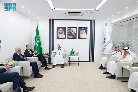 "الصناعات العسكرية" توقّع اتفاقيتين مع "لوكهيد مارتن" و"إيرباص للطائرات العمودية"