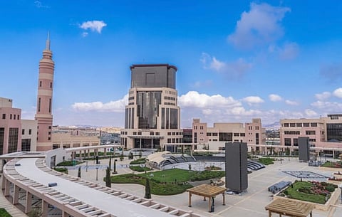 جامعة الملك خالد تستقبل 55 ألف طلب قبول لدرجتَيْ الدبلوم والبكالوريوس