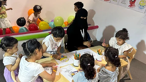 معرض المدينة المنورة للكتاب 2024 يحتضن ورشة عمل لتحليل رسوم الأطفال