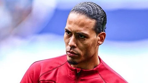 "فان دايك مطلب اتحادي".. هاشتاق لـ"جماهير الاتحاد" للمطالبة بالتعاقد مع مدافع ليفربول