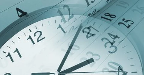 استشاري يقدم نصائح التعامل مع العمل بنظام الورديات
