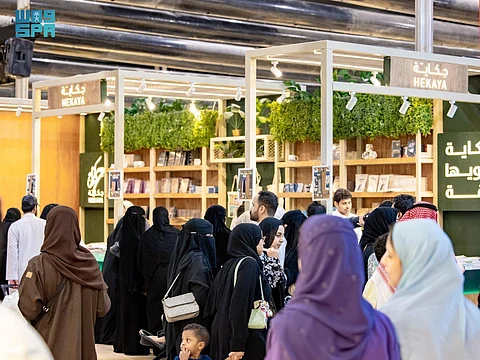 عوالم غير موجودة وتوليد للخيال.. الحلول الرقمية لكتابة القصص في "المدينة للكتاب"
