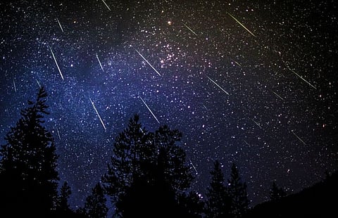 "عودة": السماء على موعد مع زخّة شهب "البرشاويات" مساء اليوم وغدًا الاثنين