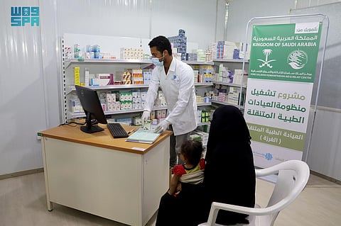 العيادات الطبية المتنقلة لمركز الملك سلمان للإغاثة بحرض تقدم خدماتها لـ 385 مستفيدًا خلال أسبوع