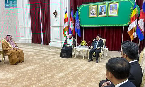 الوزير الأول بالحكومة الكمبودية يستقبل "بليلة" وينوه بجهود السعودية بنشر الاعتدال والوسطية