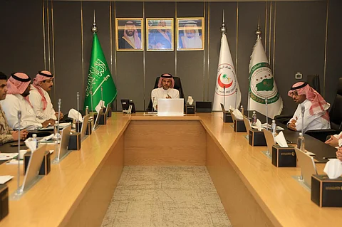 اللجنة الدائمة للقانون الدولي تستعرض إنجازاتها وتؤكّد دور المملكة في نشر تجربتها للعالم