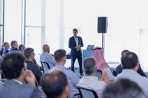 شراكة استراتيجية بين "كاوست" و"نيوم" لتطوير اقتصاد الهيدروجين الأخضر ودعم الريادة العالمية للمملكة