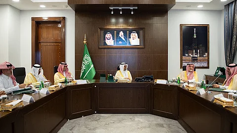 نائب أمير مكة يستعرض إنجازات "جود الإسكان" بتوفير 7263 وحدة في المنطقة