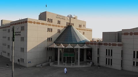 "تعليم المدينة المنوّرة" تُقدّم وقت الانصراف للمدارس الصباحية.. والمدارس المسائية عن بُعد