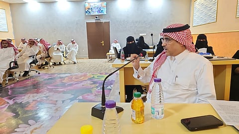 مدير "تعليم الطائف" يتفقد مدرسة الطفولة المبكرة برحاب