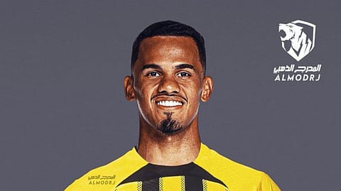 بورتو يحسم قراره في العرض المقدم من الاتحاد لضم ظهير أيسر الفريق