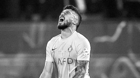 "النصر" يُنهي تعاقده مع البرازيلي "أليكس تيليس".. واللاعب يبحث عن عروض جديدة