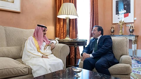 وزير الخارجية الأمير فيصل بن فرحان خلال لقائه وزير خارجية إسبانيا خوسيه ألباريس