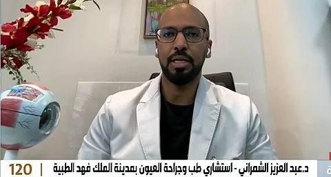 استشاري بطب العيون: النوم بالعدسات قد يؤدّي إلى فقدان النظر