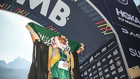 السعودي "الحكمي" يحقق إنجازًا استثنائيًا في منافسات الجري الجبلي
