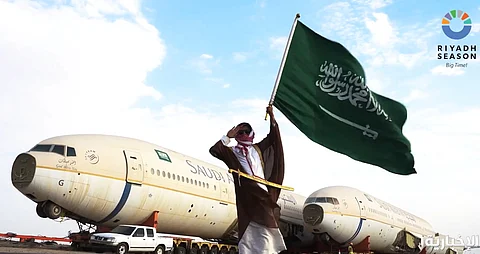 عبر شبكة طرق مهيَّأة.. "طائرات موسم الرياض" تتجاوز التحديات متوجهة إلى العاصمة "فيديو"
