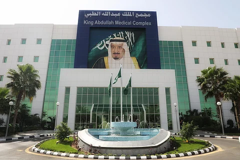 "عبدالله الطبي بجدة" يُنفذ البرنامج التدريبي لخدمات طب كبار السن لغير المتخصّصين