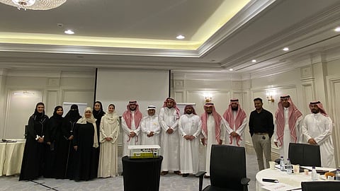 "بيتي" تناقش الخطة الاستراتيجية لـ"تطوير الإسكان التنموي"