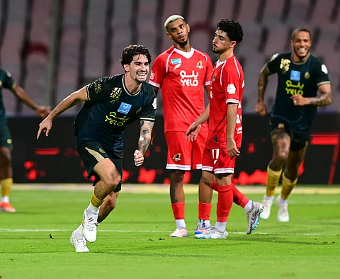 دوري روشن "جولة نحلم ونحقق": بهدف "كولادو".. الخلود يحقق انتصاره الأول على حساب الوحدة