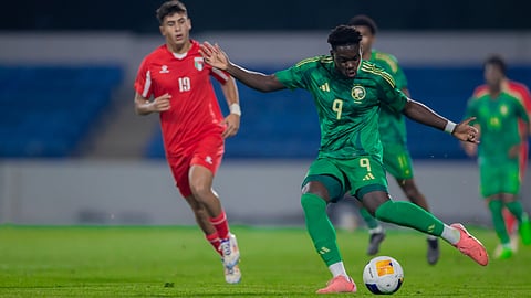 جانب من لقاء المنتخب السعودي تحت 20 عامًا لكرة القدم مع نظيره الفلسطيني