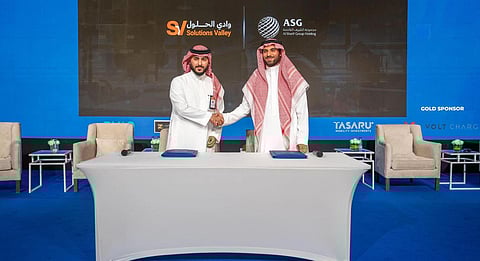 الشريف إكس لحلول التنقل الكهربائي في معرض السيارات الكهربائية 2024