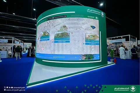 "أمانة المنطقة" شريك داعم.. الرياض تحتضن "القمة والمعرض السعودي للبنية التحتية"