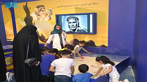 العين الثاقبة للجيولوجيين.. كيف حفر خميس بن رمثان اسمه بالذهب في مرحلة مهمة بتاريخ السعودية؟