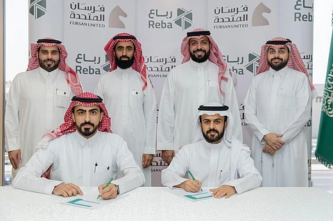 بأكثر من 100 مليون ريال.. "رباع العقارية" تستحوذ على أرض مطورة في خميس مشيط
