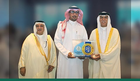 تتويج "إنسان" بجائزة المسؤولية الاجتماعية للشركات العربية بالبحرين