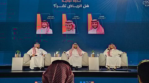 مؤثران بوسائل التواصل في "كتاب الرياض": السعوديون من أكثر الشعوب قراءة وأجيالهم الحالية الأعلى اطلاعاً