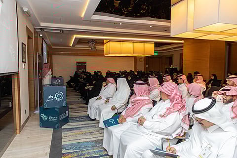 بمناسبة اليوم العالمي.. اللجنة الإعلامية بالبنوك السعودية تنظّم ورشة عمل لكِبار السن عن الاحتيال المالي