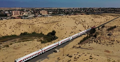 ضمن مشروع يمتد لـ500 كم.. مصر تعيد حركة القطارات إلى سيناء