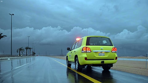 الدفاع المدني يحذر: أمطار رعدية وسيول في هذه المناطق حتى السبت