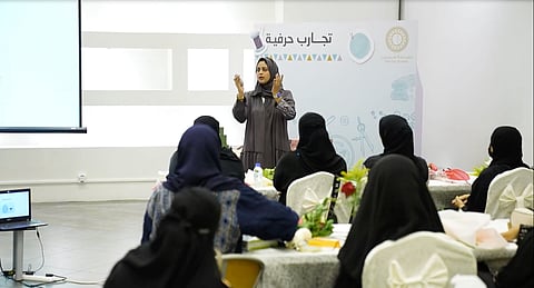 "تجارب حرفية" تُمَكن 350 امرأة في مجال الفنون والحرف اليدوية