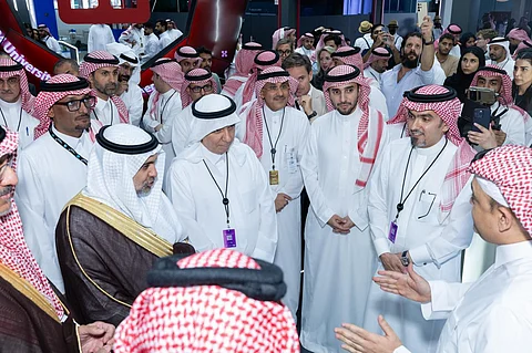 معالي وزير الصحة يزور جناح مجموعة الدكتور سليمان الحبيب الطبية بملتقى الصحة العالمي Global Health