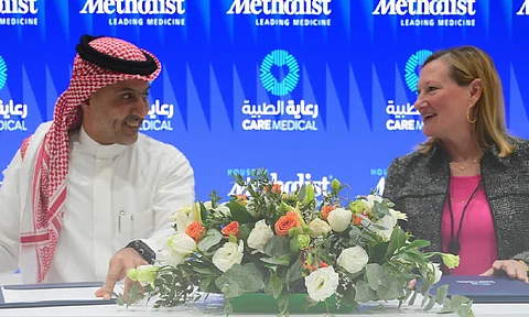 "رعاية الطبية" توقع مذكرة تفاهم مع “هيوستن ميثوديست” لتطوير الخدمات الصحية