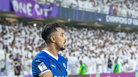 في ليلة عودة "نيمار" بـ"نخبة آسيا": الهلال يُسقط العين بخماسية