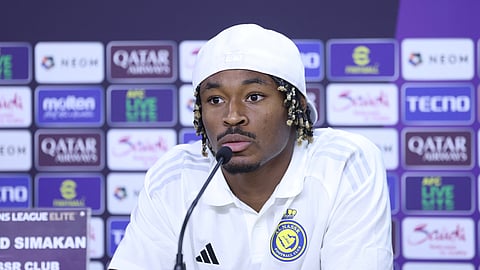 مدافع النصر "سيماكان" : مواجهة صعبة تنتظرنا أمام الاستقلال .. كل اللاعبين يعرفون قيمة البطولة الآسيوية