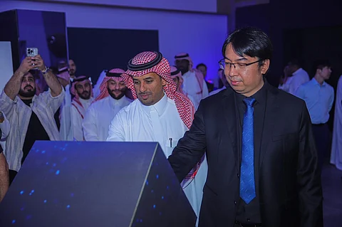 "الوعلان للتجارة" تفتتح في الرياض أول صالة عرض لسيارات "زيكر" الكهربائية الفاخرة في السعودية