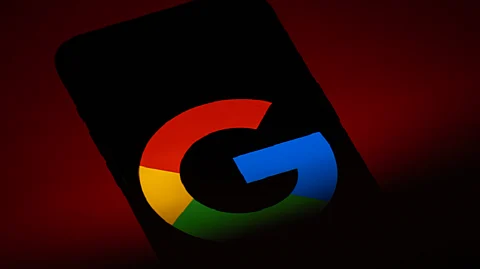 تحذير لمستخدمي "أندرويد".. التحديث السنوي لنظام التشغيل يتسبب في تعطل هواتف Pixel 6