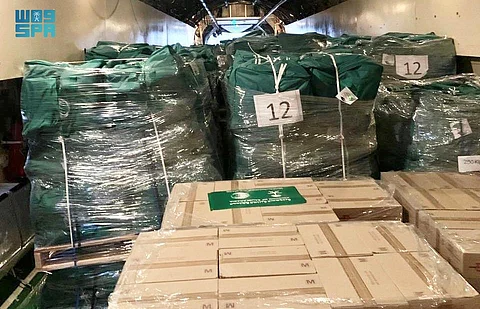 طائرة الإغاثة السعودية الـ12 تصل إلى بيروت