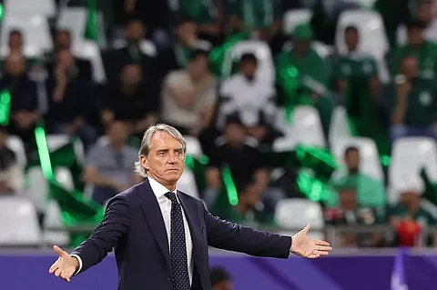 الصحف العالمية تتفاعل مع قرار إقالة مانشيني.. إقالة المدرب الأعلى أجرًا في العالم